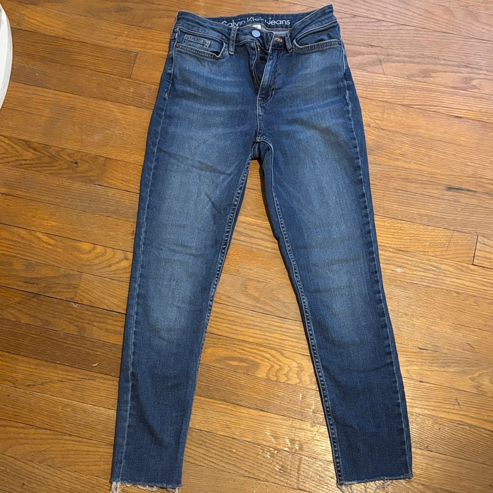 Calvin Klein Women's Dark Blue High raise Skinny Jeans